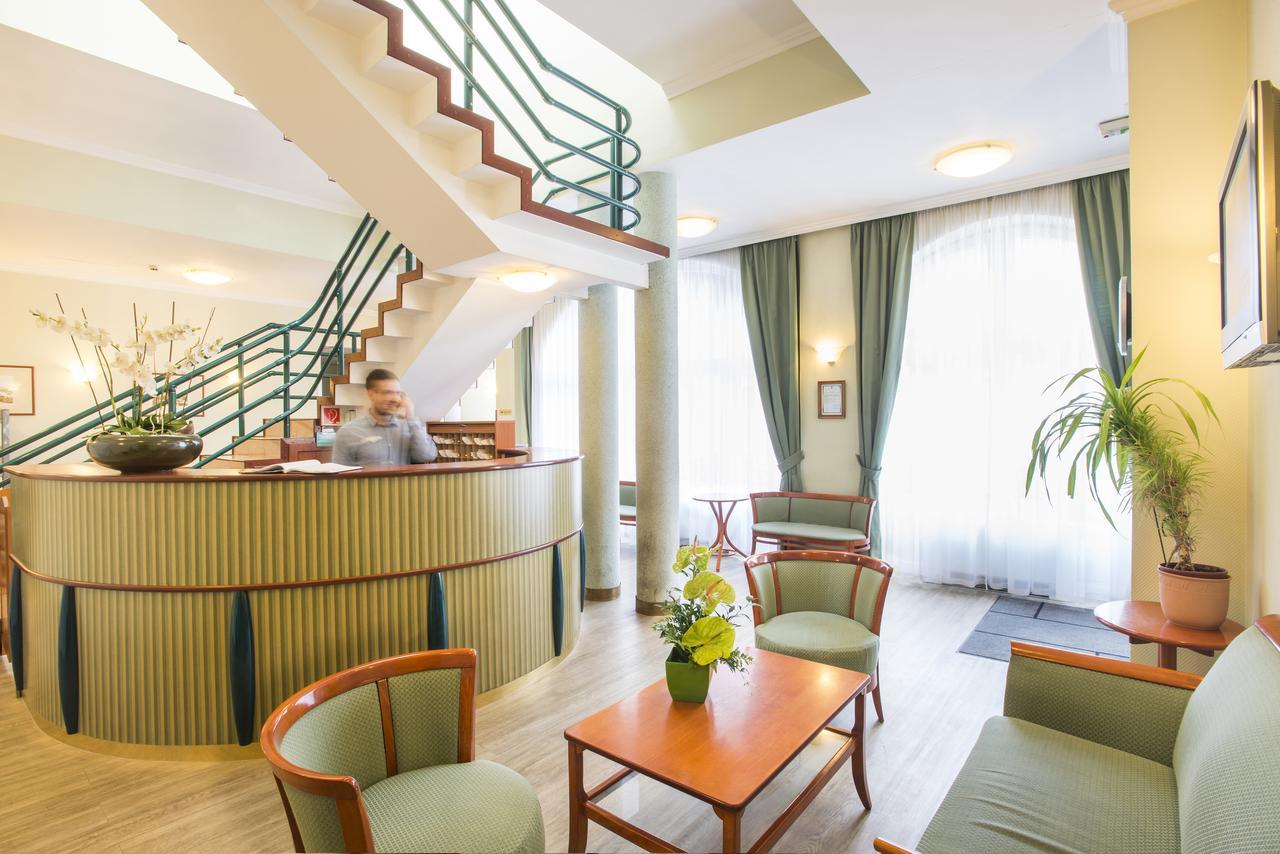 Baross City Apartments Budapeszt Zewnętrze zdjęcie