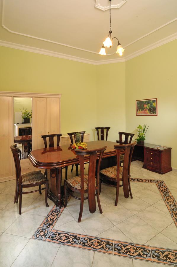 Baross City Apartments Budapeszt Zewnętrze zdjęcie